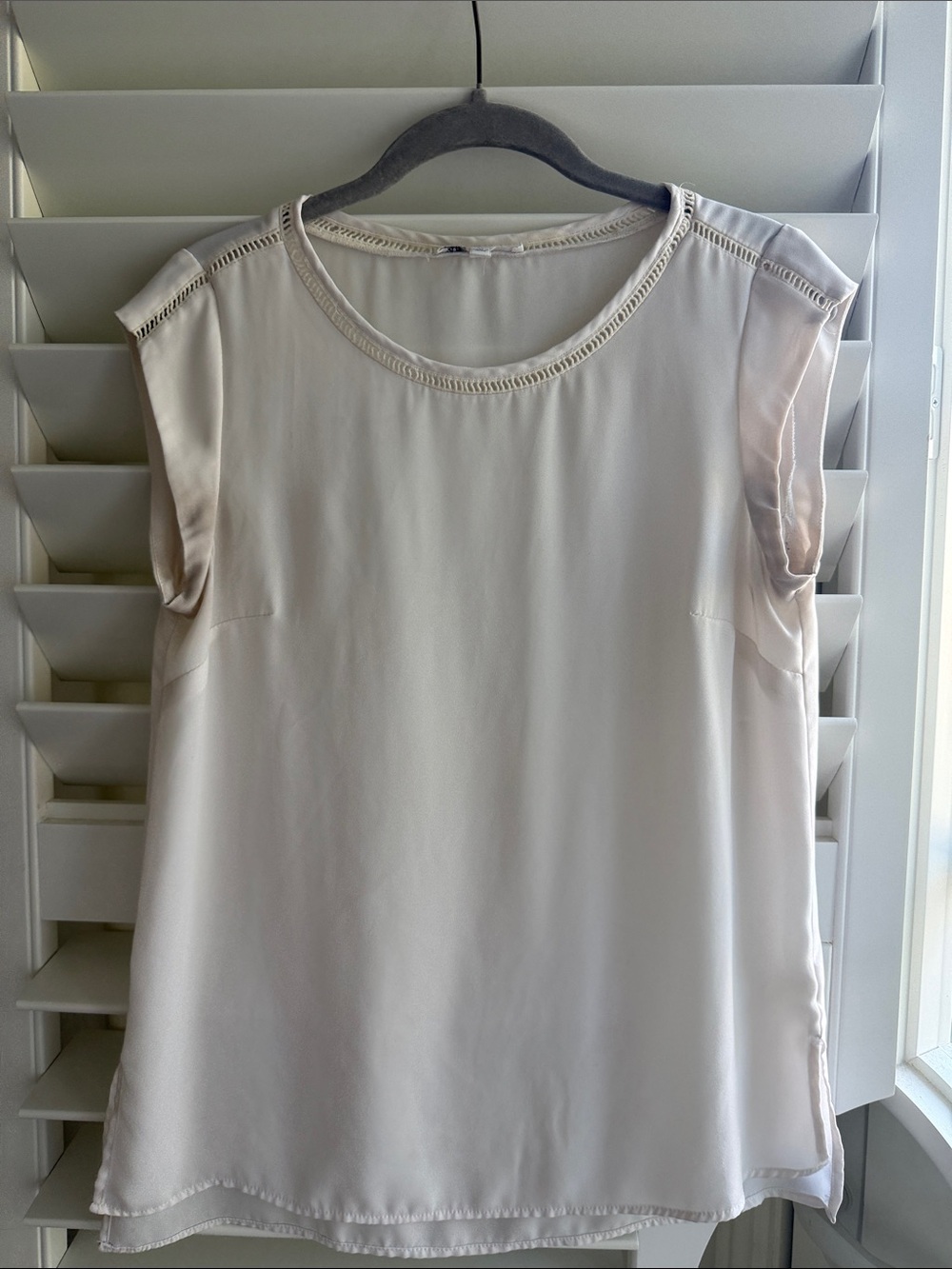 DR2 Cream Cap-Sleeve Blouse with Trim Detail